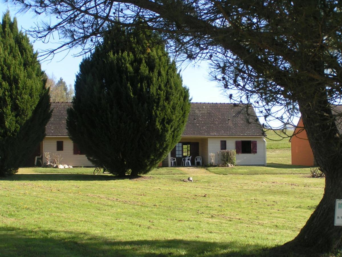 فيلا Domaine De Vaulatour. Payzac  المظهر الخارجي الصورة